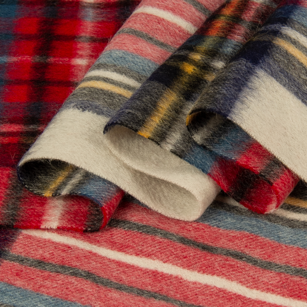 Low MOQ OEM Custom Thick Knitted Pashmina Scarves Winter Cashmere Scarf Shawl